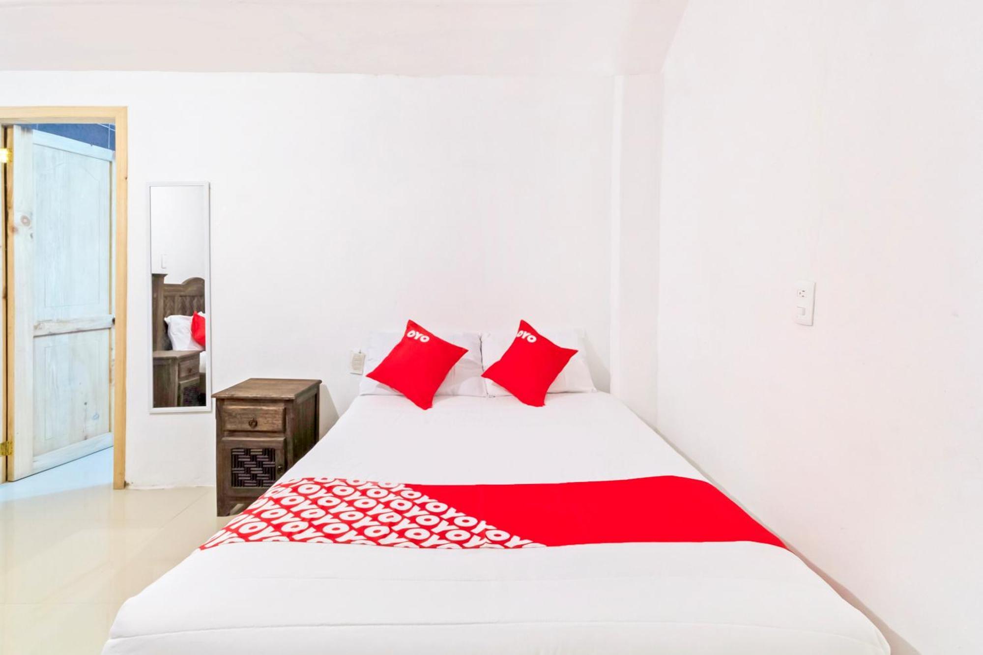 Oyo Hotel Punta Guadalupe, San Cristóbal de Las Casas エクステリア 写真